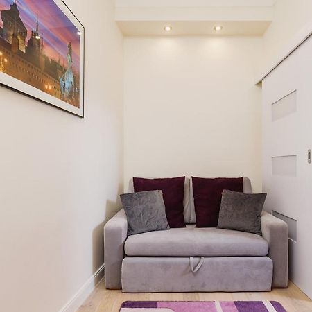 Modern Apartment Lubicz Krakow By Noclegi Renters Exterior photo